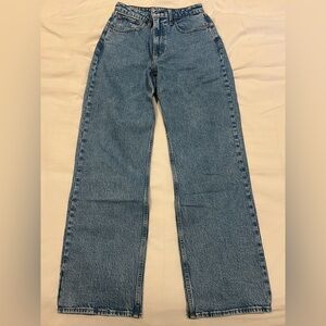 Abercrombie and Fitch 90s Relaxed High Rise Curve Love